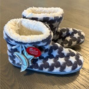 Ardene gray indoor women’s booties sz 7/8 new with tags